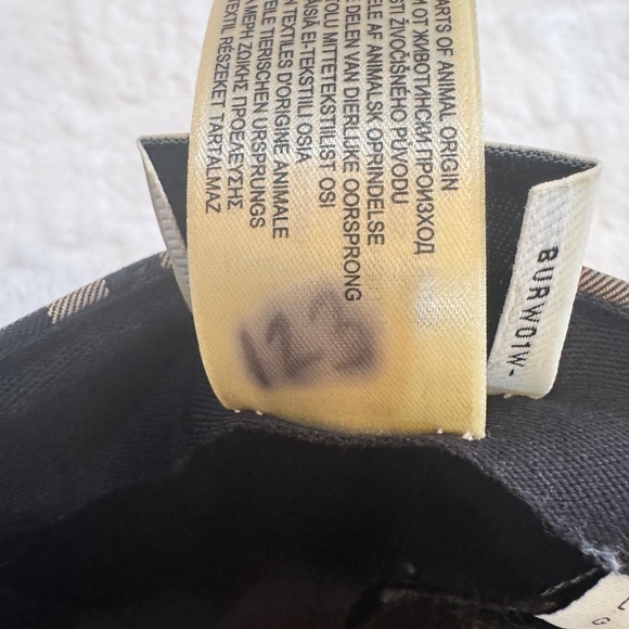 Burberry heavy cotton check trucker cap size L NWT - Picture 6 of 8